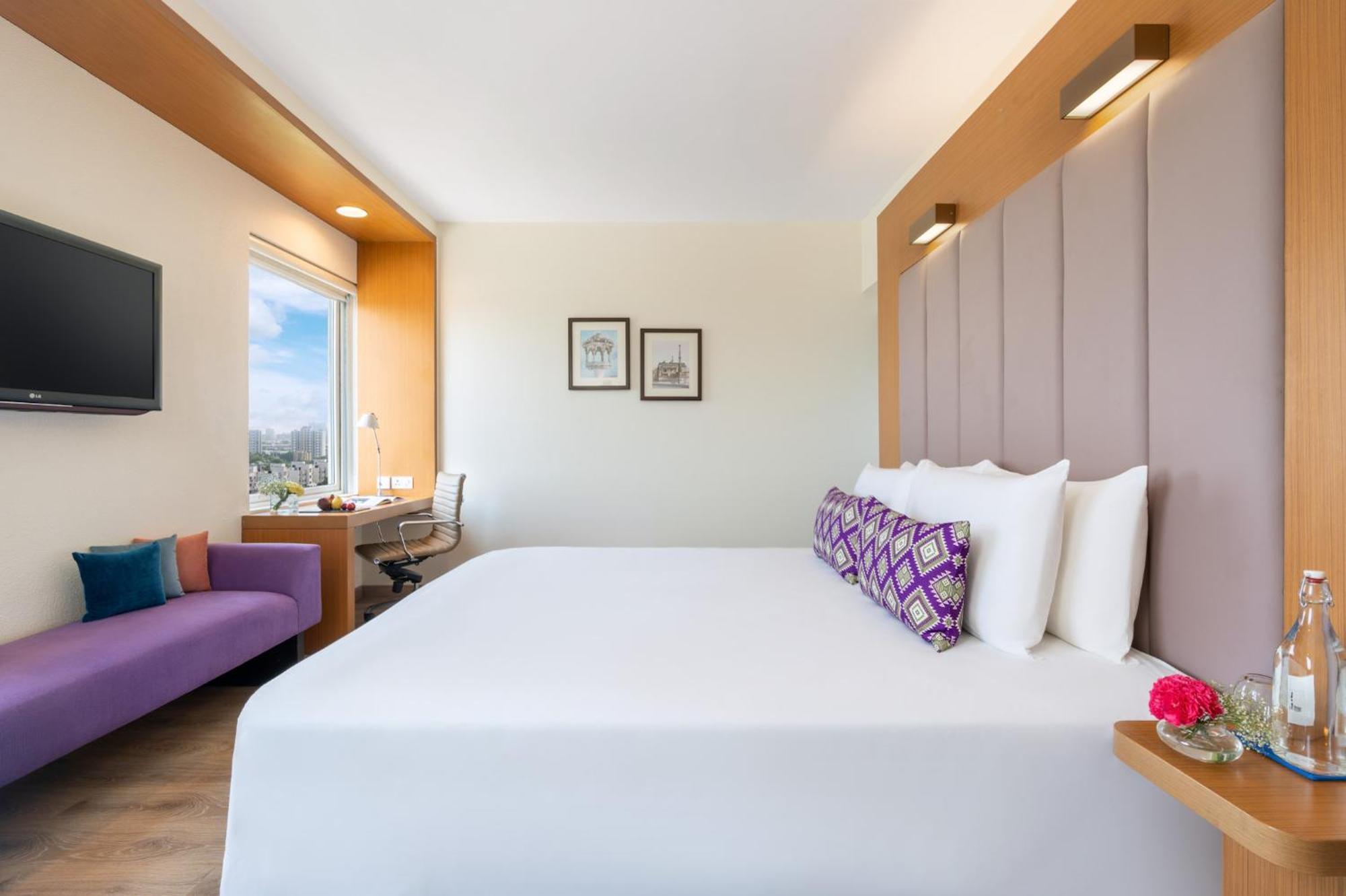 Vivanta Ahmedabad Sg Highway Esterno foto